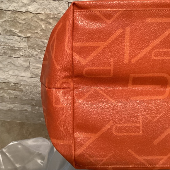 Via Spiga Sport Signature Coated Fabric Tote Bag - Picture 6 of 16